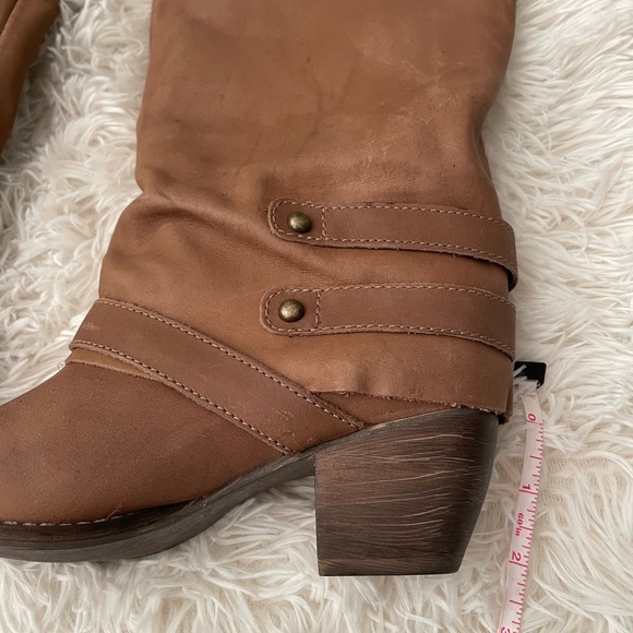 Mia Limited Edition knee high Boots NWOT - Picture 14 of 16